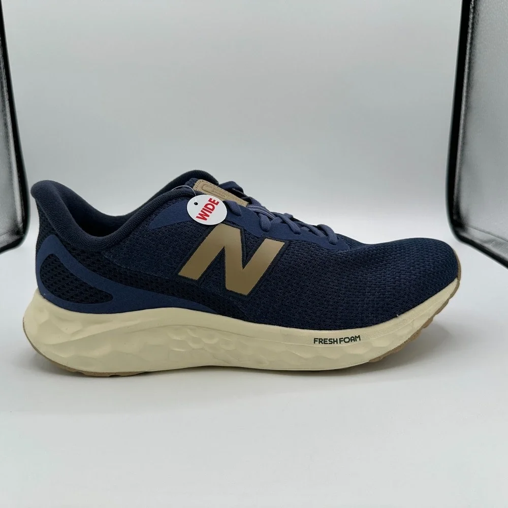 New Balance FreshFoam Arishi v4 Running Shoes‎ Mens 10.5 4E Extra Wide Blue NEW